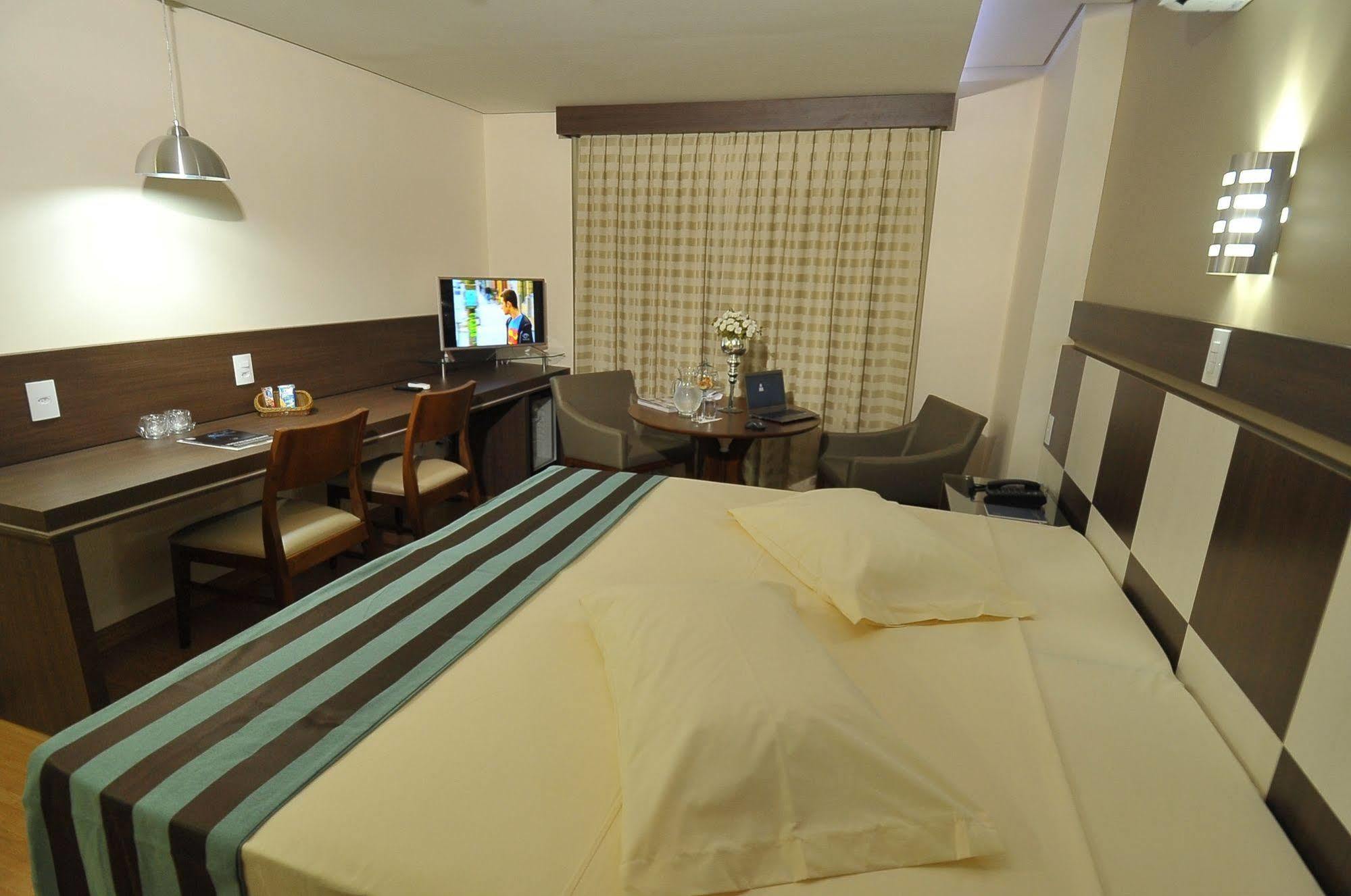 Hotel Maestro Premium Cascavel Cascavel  Exteriér fotografie